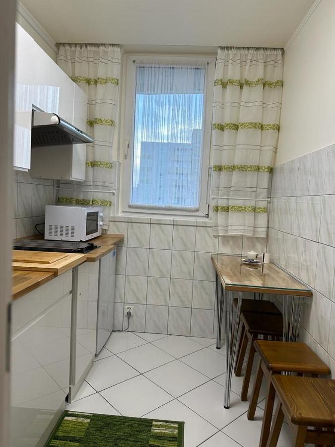 Apartament Bazylianska - 100M Do Metra "Brodno", 20 Minut Do Centrum Warszawy 华沙 外观 照片